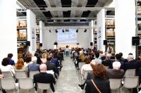 Fai click per vedere l'immagine &raquo;